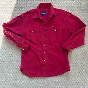 Wrangler Men's Casual Red Button Down Shirt
